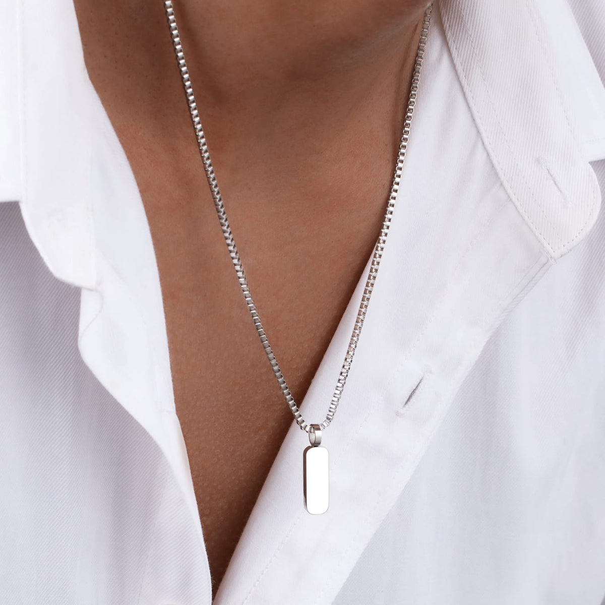 Minimal Pendant & Box Chain - silver rectangular dog tag pendant