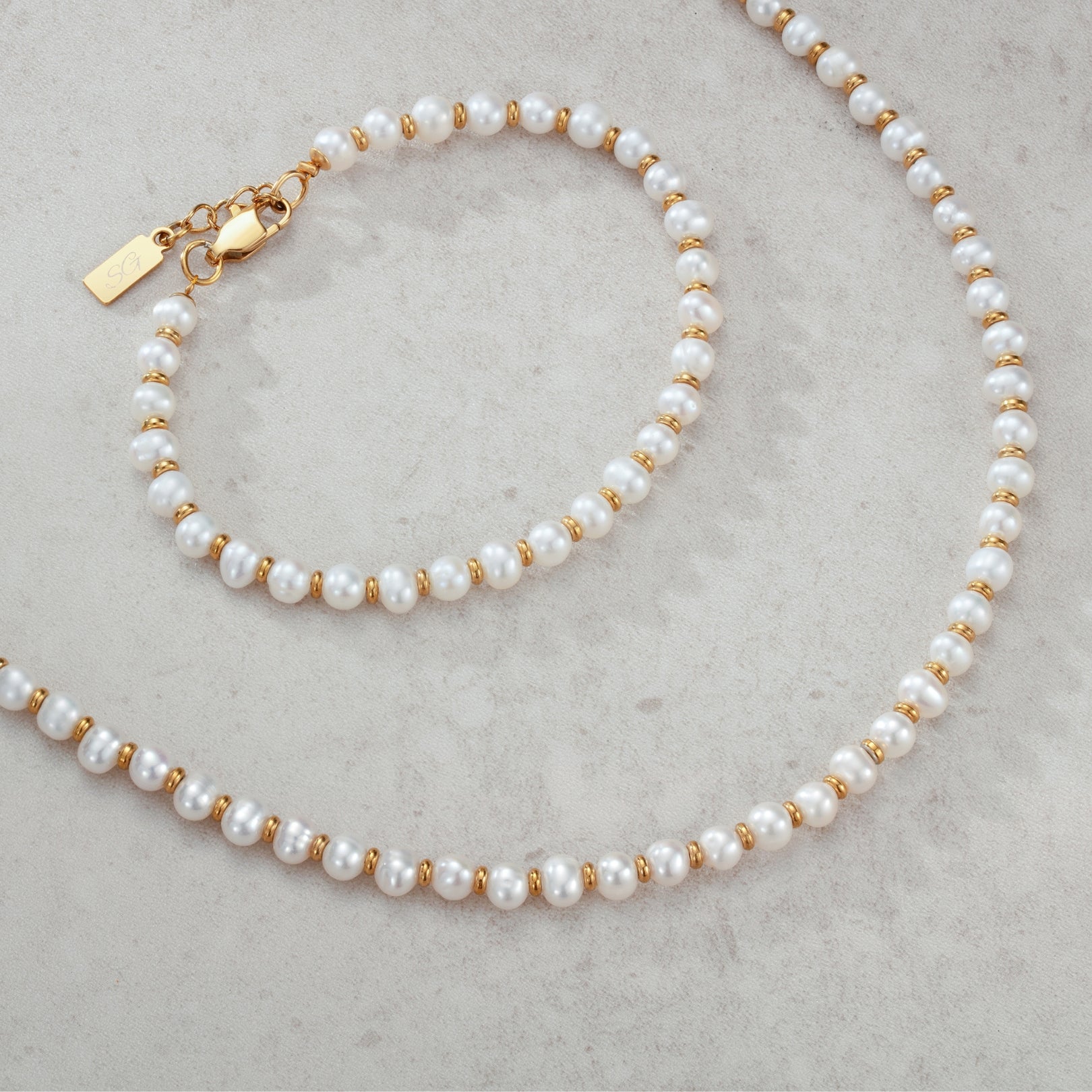 Classic Pearl Set