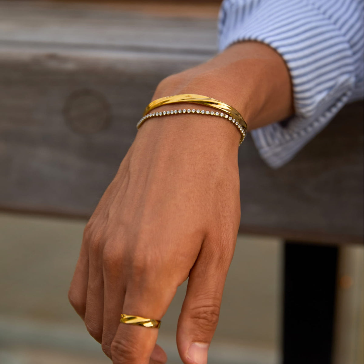 Minimal Tennis Bracelet - gold-toned twisted bracelet embedded clear